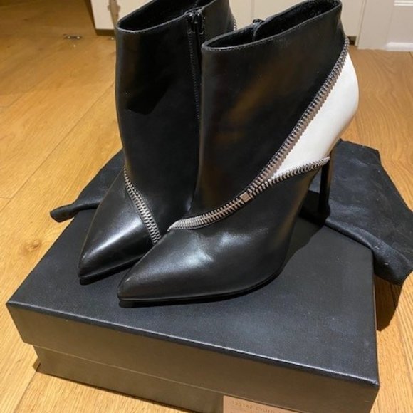 Black and White Saint Laurent Zipper booties - Picture 3 of 12